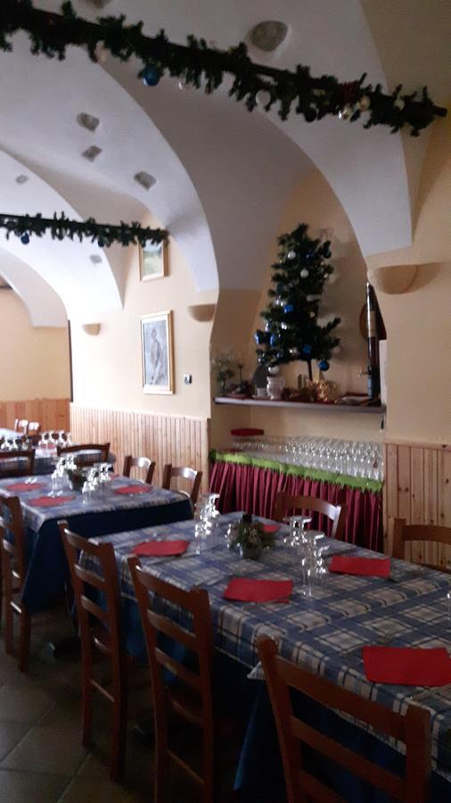 Trattoria Bar Pace Re Exterior foto